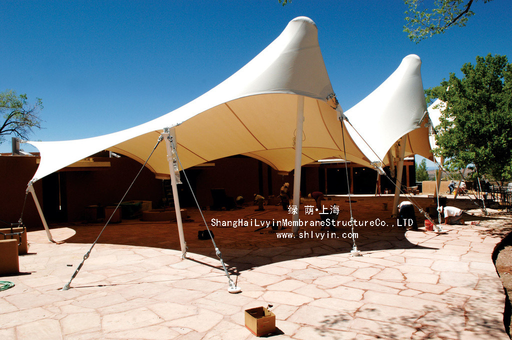 鋼結(jié)構(gòu)的缺點